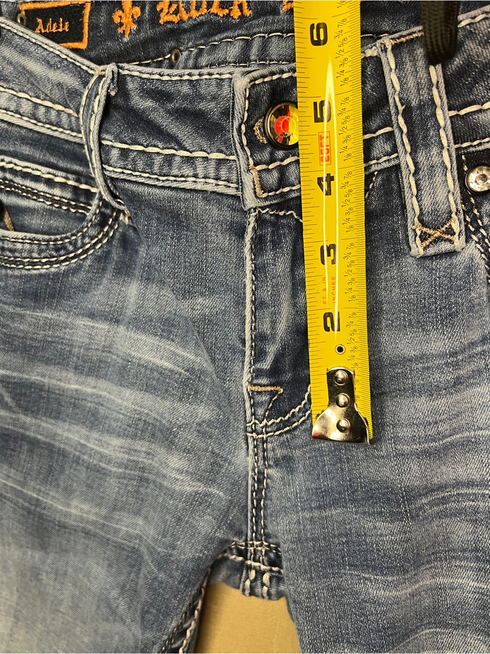 MUST HAVE ROCK REVIVAL SKINNY JEANS - Picture 5 of 13